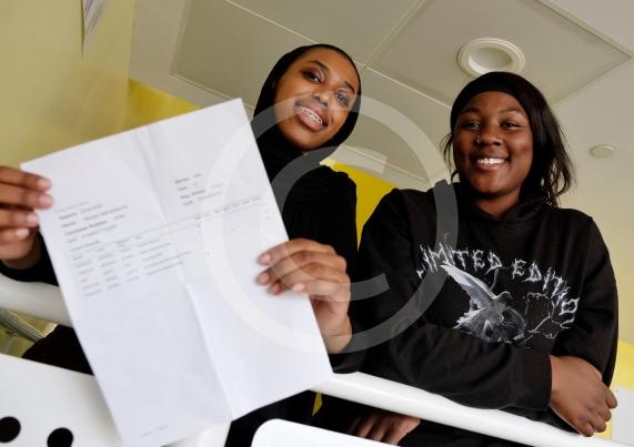 A Level Results Day 18/8/22 Pics: Mike Swift - Beechwood School - Maryan Ali and Rachel Annan.