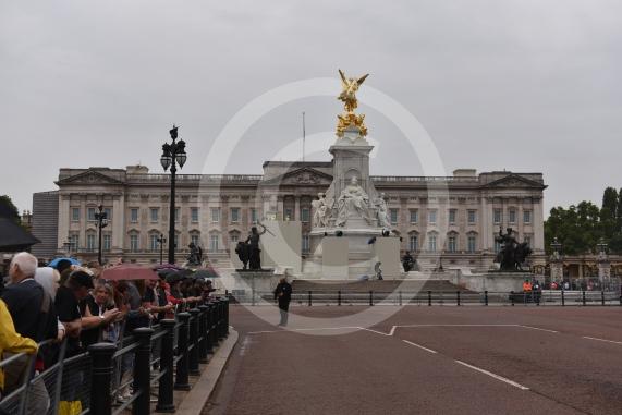 Scenes outside Biuckingham Palace, London, awaiting the Queen&rsquo;s Coffin