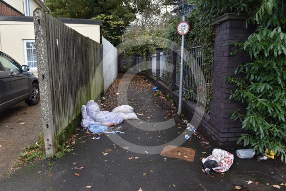 Alleyway between Bath Road and Cranbourne Close, Slough