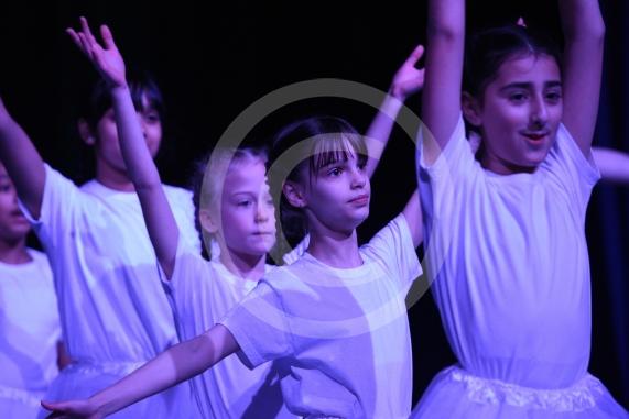 Primary Dance Festival 2023. Rehearsals at Braywick Leisure Centre, MaidenheadJunior Dance Company (Mixed Schools)