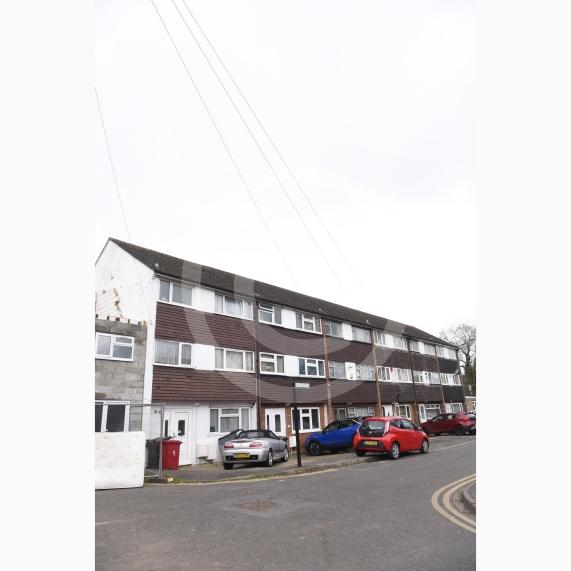  Eastbridge, Victoria Road, Slough.Application for the creation of two additional storeys to create 10 flats. 