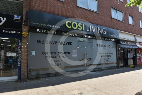 398 Farnham Road, Slough, SL2 IJDAn application has been submitted for an alcohol licence for a new restaurant, Kulcha Express, at 398 Farnham Road, Slough. 