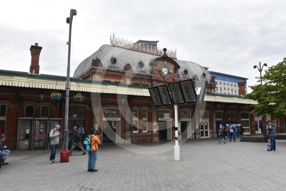 Slough train station forecourt - main entrance