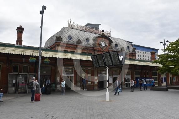 Slough train station forecourt - main entrance