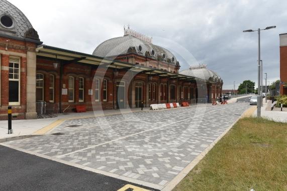 Slough train station forecourt - Northern Forecourt entrance
