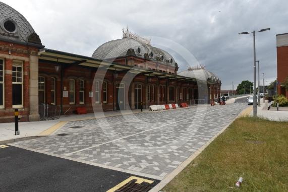 Slough train station forecourt - Northern Forecourt entrance