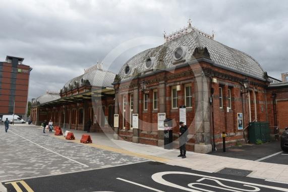 Slough train station forecourt - Northern Forecourt entrance