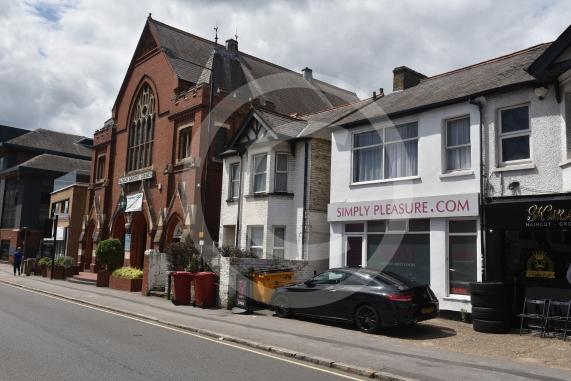 Simply Pleasure, 32 Windsor Rd, Slough SL1 2EJSlough Baptist Church objects to it being there. 