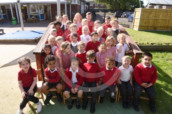 Diamond and Garnet Reception ClassesHomer First School, Testwood Road, Windsor.