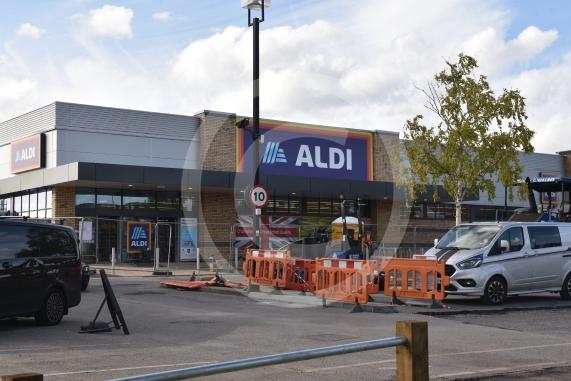New Aldi opening on Farnham Road in Slough