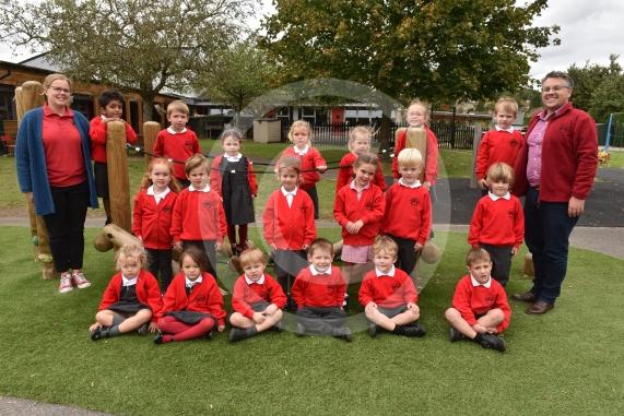 Marlow CE Infant School                            Sandygate Road, Marlow                2 classesMrs Merchant, Mr Creese. Bee Class