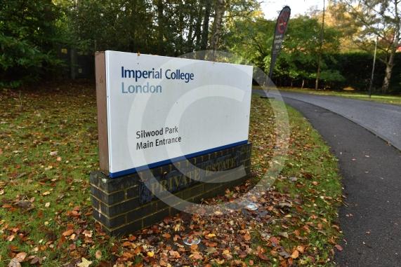 A large science park will be allowed to build a new life science building, demolishing its business centre.Imperial College of Science and Technology on Buckhurst Road, Ascot