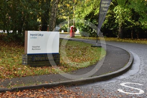 A large science park will be allowed to build a new life science building, demolishing its business centre.Imperial College of Science and Technology on Buckhurst Road, Ascot