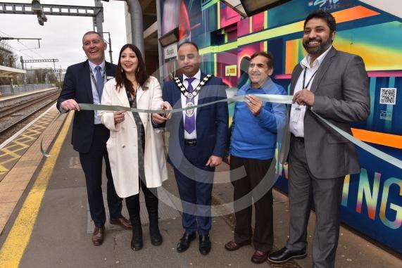 Slough Hub is unveiling a mural at Slough Station. The artist is Jho 