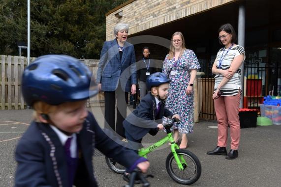 Braywick Court School has concerns about road safety on Hibbert Road, Bray. Theresa May MP is visiting the school to discuss this further and to meet some of the pupils. Headteacher Michelle Robertson