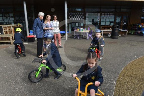 Braywick Court School has concerns about road safety on Hibbert Road, Bray. Theresa May MP is visiting the school to discuss this further and to meet some of the pupils. Headteacher Michelle Robertson