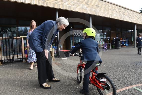 Braywick Court School has concerns about road safety on Hibbert Road, Bray. Theresa May MP is visiting the school to discuss this further and to meet some of the pupils. Headteacher Michelle Robertson