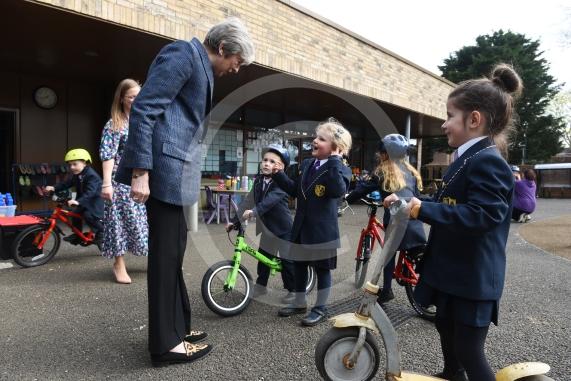 Braywick Court School has concerns about road safety on Hibbert Road, Bray. Theresa May MP is visiting the school to discuss this further and to meet some of the pupils. Headteacher Michelle Robertson