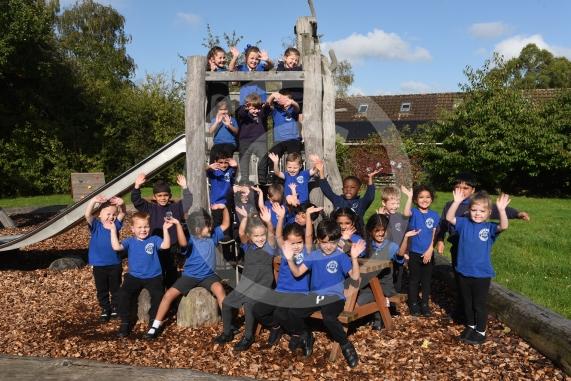 FIRST CLASS Hilltop First SchoolClewer Hill Road Windsor SL4 4DW 1 class