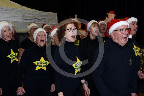Maidenhead's Christmas Market & Christmas lights switch-on, Maidenhead Town Hall. ROCK CHOIR