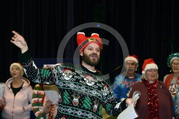 Maidenhead's Christmas Market & Christmas lights switch-on, Maidenhead Town Hall. TUNELESS CHOIR