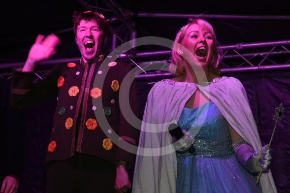 Maidenhead's Christmas Market & Christmas lights switch-on, Maidenhead Town Hall