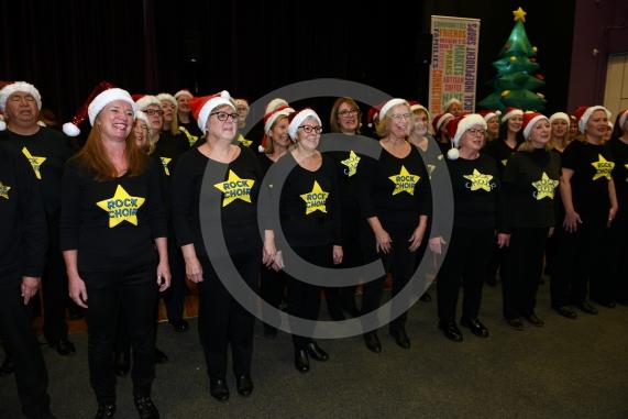 Maidenhead's Christmas Market & Christmas lights switch-on, Maidenhead Town Hall. ROCK CHOIR