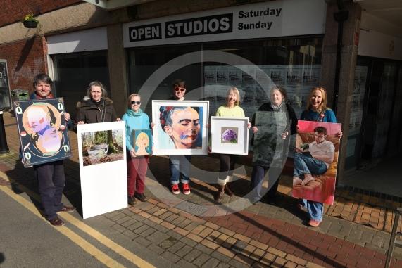 124 Studios, 30 Nicholsons Centre, King Street, Maidenhead SL6 1LLThere is an open studio event being held in a few weeks where the artists will showcase their artwork. 