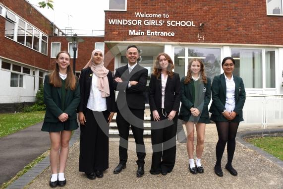 Windsor Girls School – story is about a new Headteacher Ben Garner 
