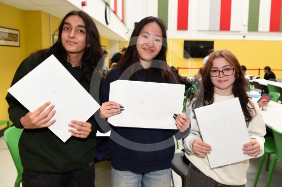 GCSE RESULTS -  Burnham Grammar School, Hogfair Lane, SL1 7HGL-R Siena Kumra, Ella Tang, Jax Sadie