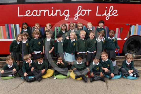 FIRST CLASSCAVERSHAM PRIMARY2 CLASSES - DOVES CLASS