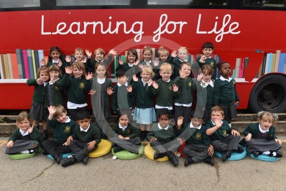 FIRST CLASSCAVERSHAM PRIMARY2 CLASSES - DOVES CLASS