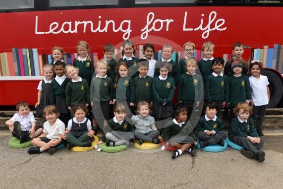 FIRST CLASSCAVERSHAM PRIMARY2 CLASSES - DUCKS CLASS