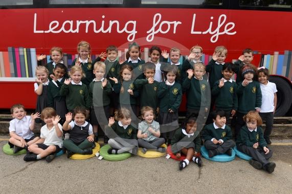 FIRST CLASSCAVERSHAM PRIMARY2 CLASSES - DUCKS CLASS