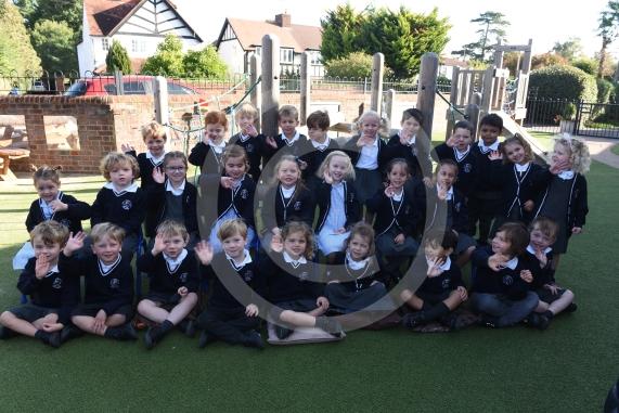 FIRST CLASS Holy Trinity CE Primary School School LaneCookham SL6 9QJ 1 class