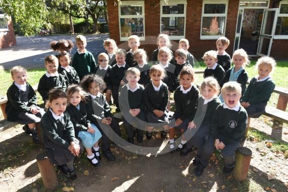FIRST CLASS Spinfield School  Terrington Hill  Marlow  SL7 2RE1 class