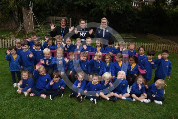 FIRST CLASS Robert Piggott CE Infant School  Beverley Gardens  Wargrave RG10 8ED 2 classes in 1. ROBINS and DOVES CLASS, Mrs Hodge, Miss Conerney, Mrs McEwen
