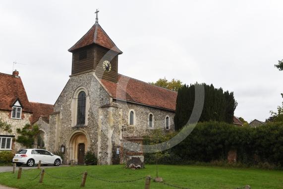 St Mary the Virgin Church – a historical landmark – has a problem with its roof and will need a £400,000 replacement. There are attempts in motion to raise the funds.St Mary the Virgin Church, Hurley High StreetSteve Elliot, Helen Ballard-Weiss