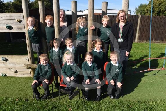 FIRST CLASS Woodlands Park Primary School  Heywood Avenue Woodlands Park Maidenhead 1 class OWLS CLASS Miss Hayward, Miss Everett   