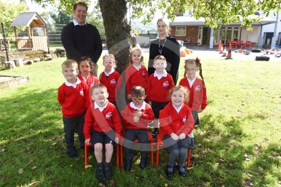 FIRST CLASS Bisham Primary School  Church Lane Bisham  SL7 1RW 1 class -  FOUNDATION CLASS - Mr Thirft, Mrs Trillow