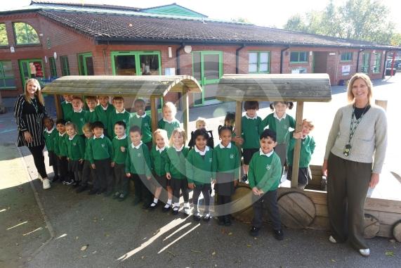 FIRST CLASS Alwyn Infant & Nursery SchoolMulberry Walk  Maidenhead SL6 56EU 2 classes - ASH CLSASS Mrs McKeown, Mrs Clarke