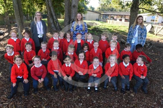 FIRST CLASS Furze Platt Infant School                             Oaken Grove                    Maidenhead     SL6 6HQ             3 classes -  BUMBLEBEE CLASS - Mrs Barry, Mrs Wytchard, Mrs Latiff