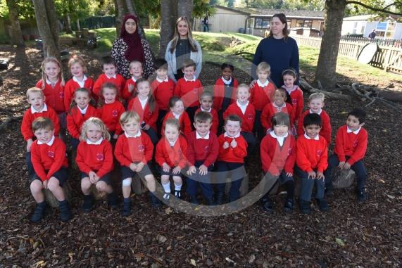 FIRST CLASS Furze Platt Infant School                             Oaken Grove                    Maidenhead     SL6 6HQ             3 classes -  CATERPILLAR CLASS Mrs Bi, Miss Evmotrfopoulos, Mrs Gray