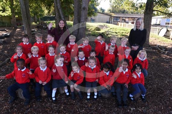 FIRST CLASS Furze Platt Infant School                             Oaken Grove                    Maidenhead     SL6 6HQ             3 classes -  DRAGONFLY CLASS, Miss Midaoui, Mrs Lampton