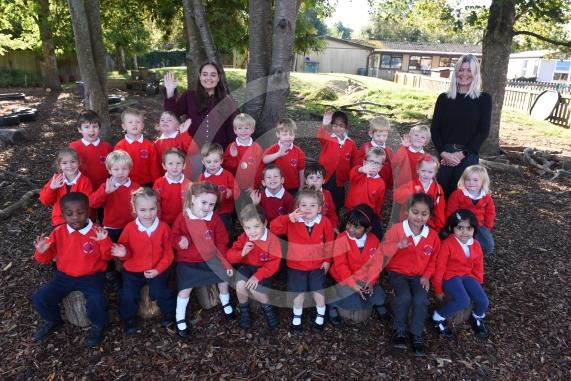 FIRST CLASS Furze Platt Infant School                             Oaken Grove                    Maidenhead     SL6 6HQ             3 classes -  DRAGONFLY CLASS, Miss Midaoui, Mrs Lampton