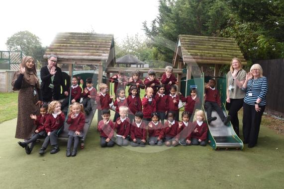 FIRST CLASS Larchfield Primary & Nursery SchoolBargeman Road  Maidenhead  SL6 2SG 1 class RECEPTION Mrs Syeda, Ms Shales, Mrs Sharma, Miss Canis