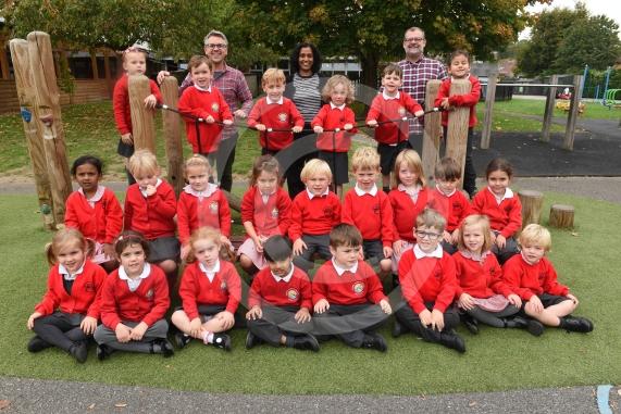 FIRST CLASS Marlow CE Infant School  Sandygate Road  Marlow  SL7 3AZ 2 classes BEE CLASS Mr Creese, Mrs Samarawwra, Mr Richardson