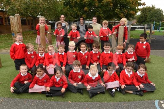 FIRST CLASS Marlow CE Infant School  Sandygate Road  Marlow  SL7 3AZ 2 classes ANT CLASS MRS MADZIWA, Mrs Samarawwra, Mrs Chaney