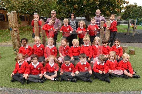FIRST CLASS Marlow CE Infant School  Sandygate Road  Marlow  SL7 3AZ 2 classes BEE CLASS Mr Creese, Mrs Samarawwra, Mr Richardson