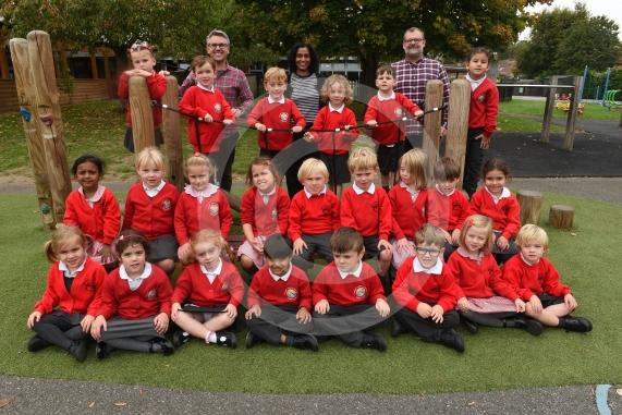 FIRST CLASS Marlow CE Infant School  Sandygate Road  Marlow  SL7 3AZ 2 classes BEE CLASS Mr Creese, Mrs Samarawwra, Mr Richardson